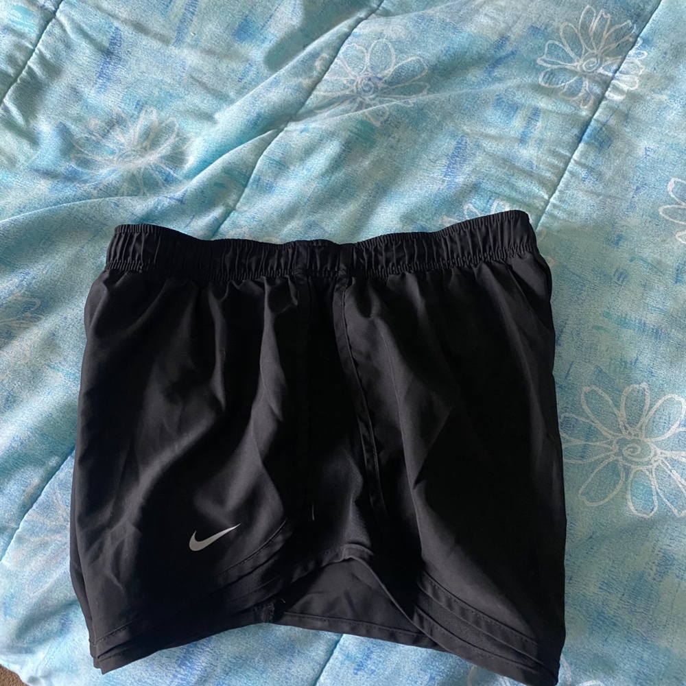Nike Dry fit shorts - Picture 5 of 5